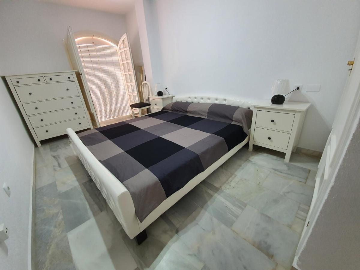 Duquesa Beach 1ª Linea De Mar Торевиеха Екстериор снимка