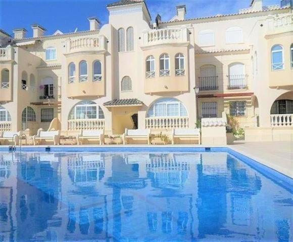 Duquesa Beach 1ª Linea De Mar Торевиеха Екстериор снимка